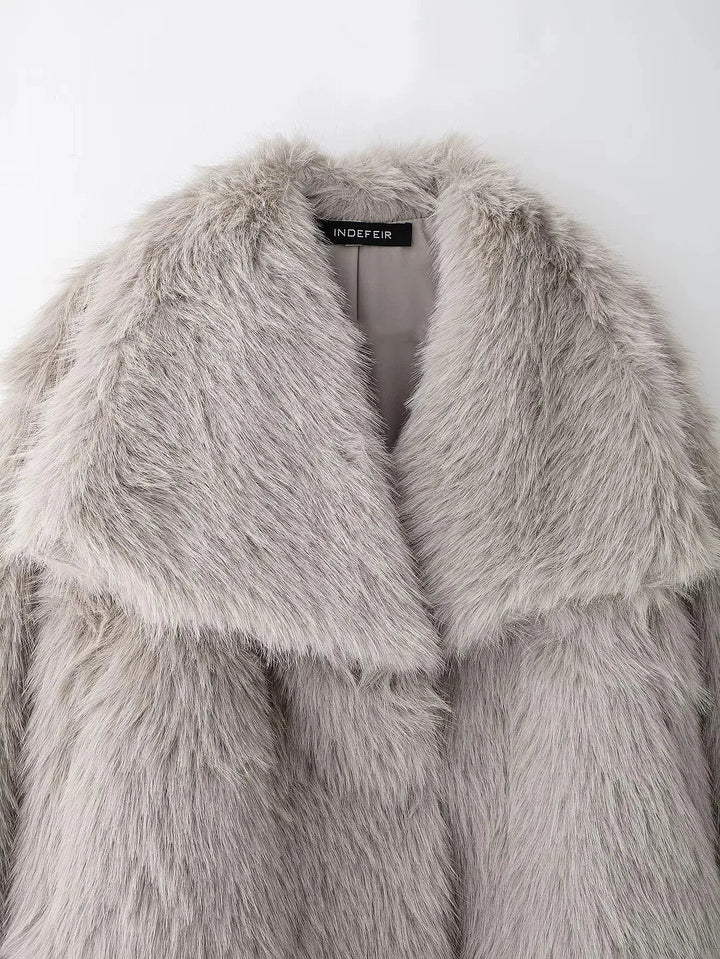 Paris | Elegant Faux-Fur Jacket