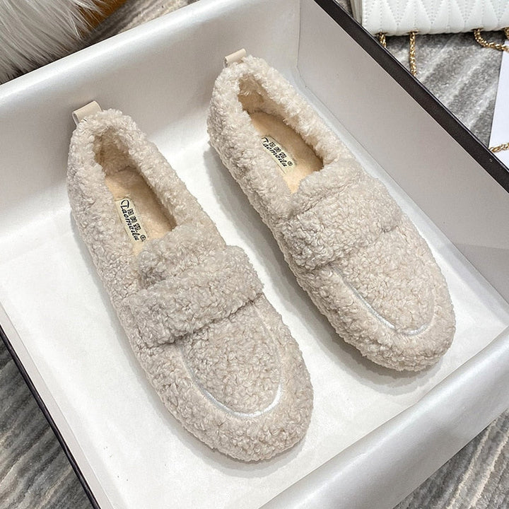 Edith | Plush Slippers for Ultimate Comfort