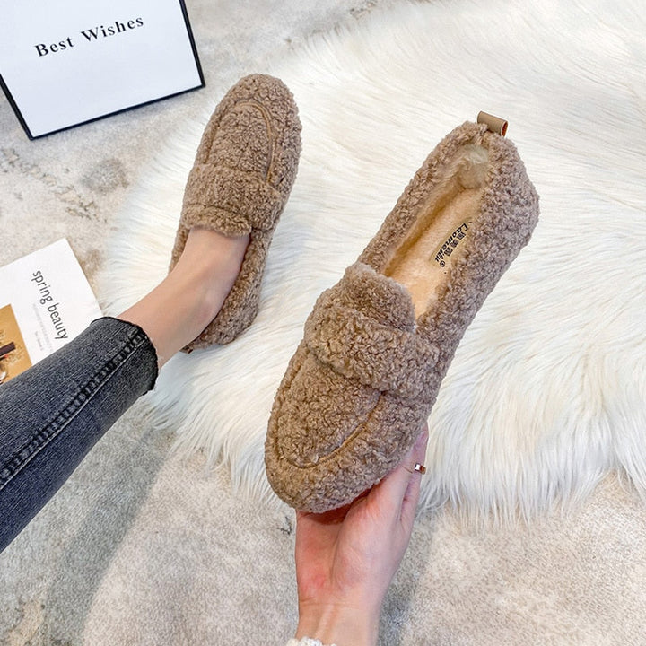 Edith | Plush Slippers for Ultimate Comfort