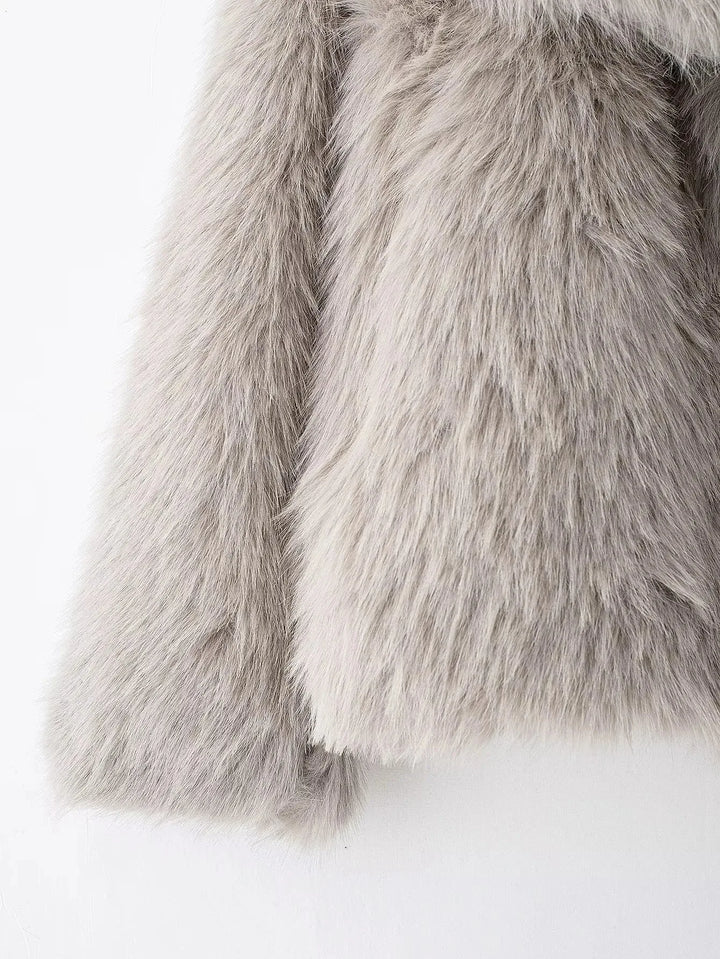 Paris | Elegant Faux-Fur Jacket