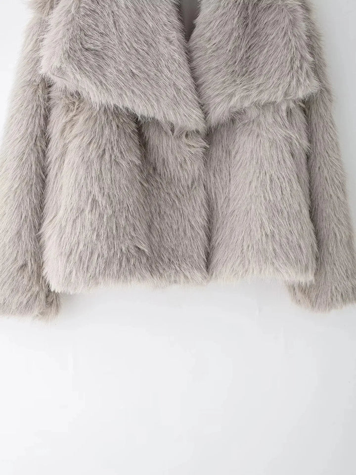 Paris | Elegant Faux-Fur Jacket