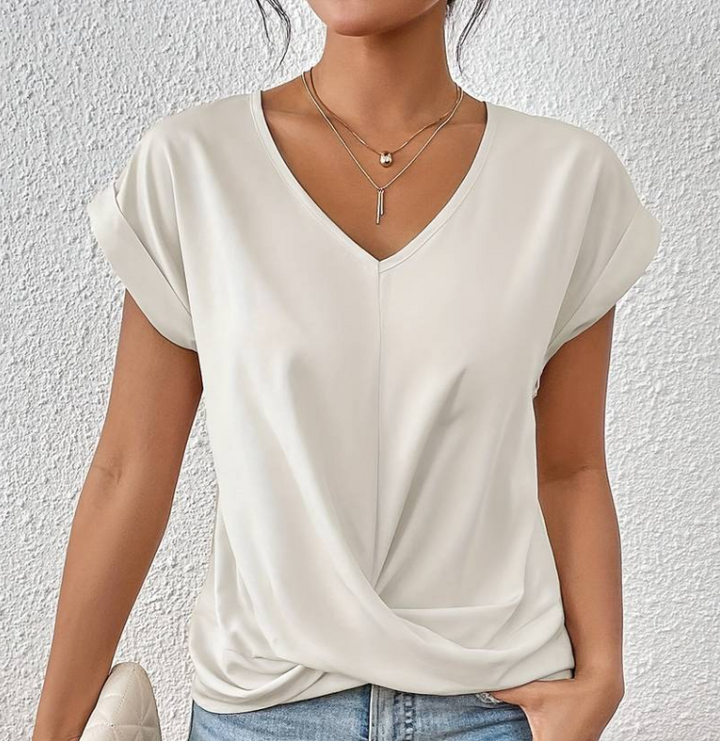 Luna | Tummy Tucking V-Neck Top